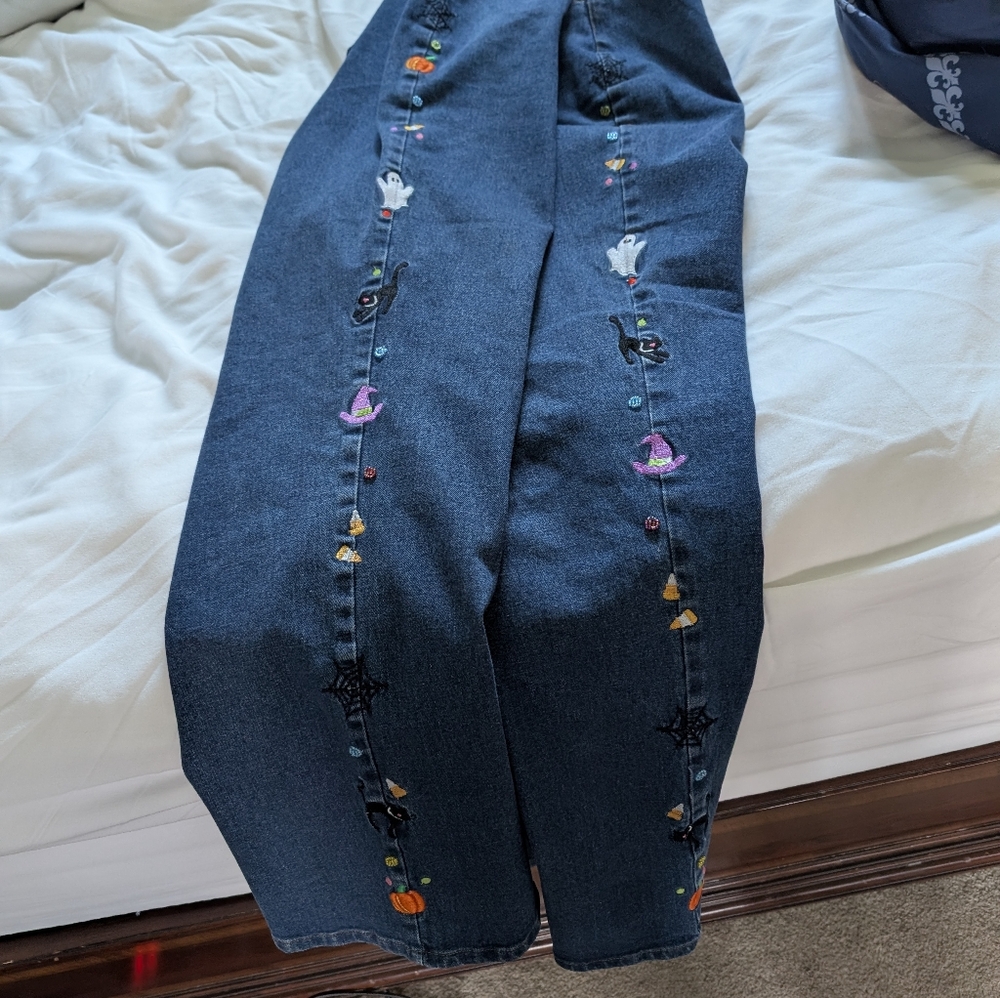 EUC Vintage Quacker Factory Halloween jeans, pants.Worn once. EUC. - Picture 8 of 9